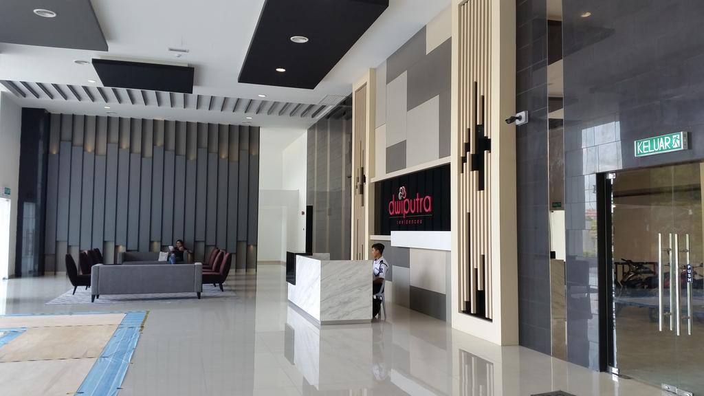 Cosy 3r2b Dwiputra Presint 15 * Putrajaya